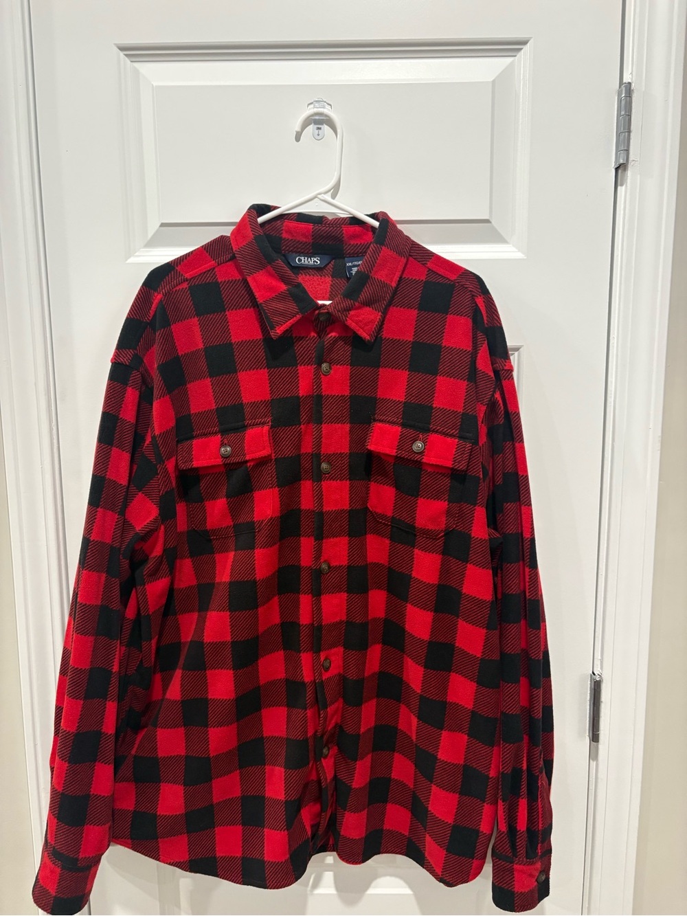 Chaps Men's Red and Black Buffalo Plaid Button-Front Shirt with pockets